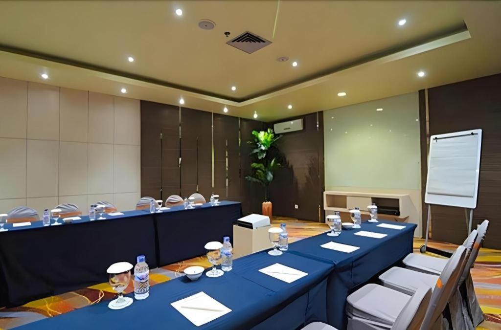 Aria Barito Hotel Banjarmasin  Exterior photo