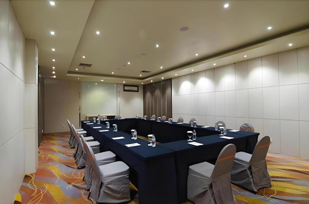 Aria Barito Hotel Banjarmasin  Exterior photo