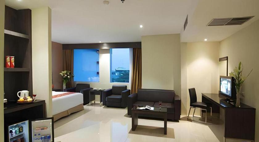 Aria Barito Hotel Banjarmasin  Exterior photo
