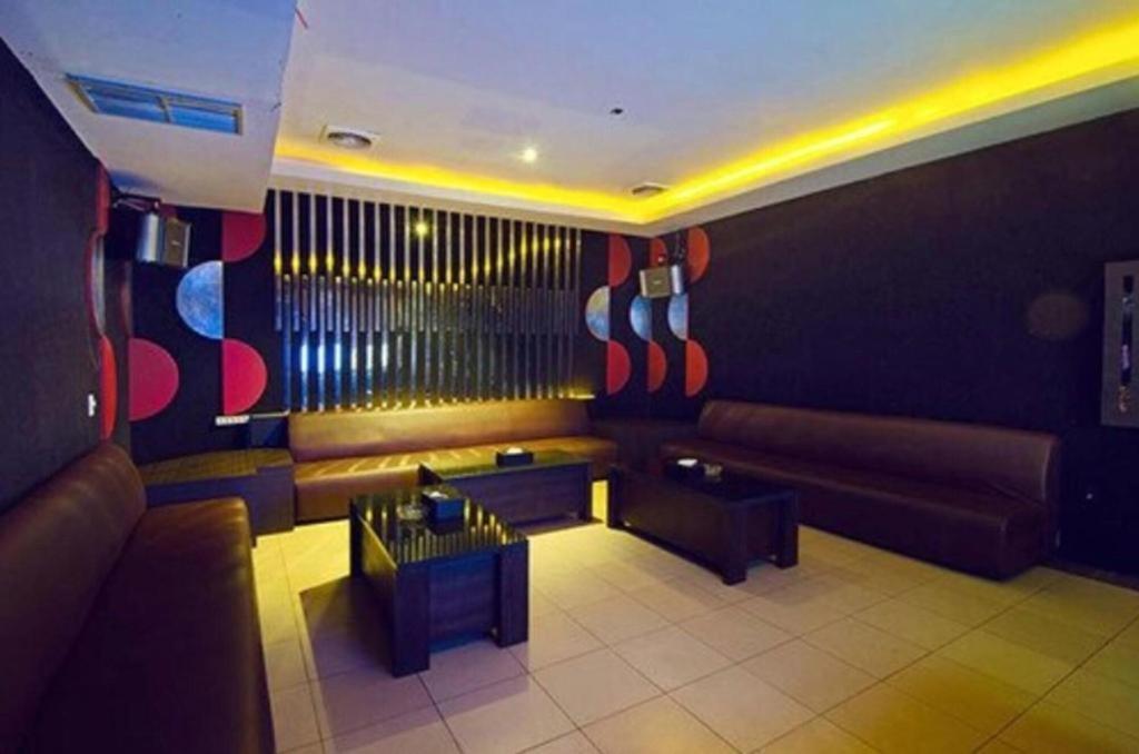 Aria Barito Hotel Banjarmasin  Exterior photo