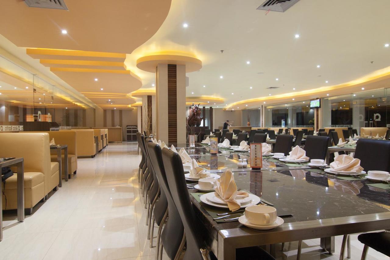 Aria Barito Hotel Banjarmasin  Exterior photo